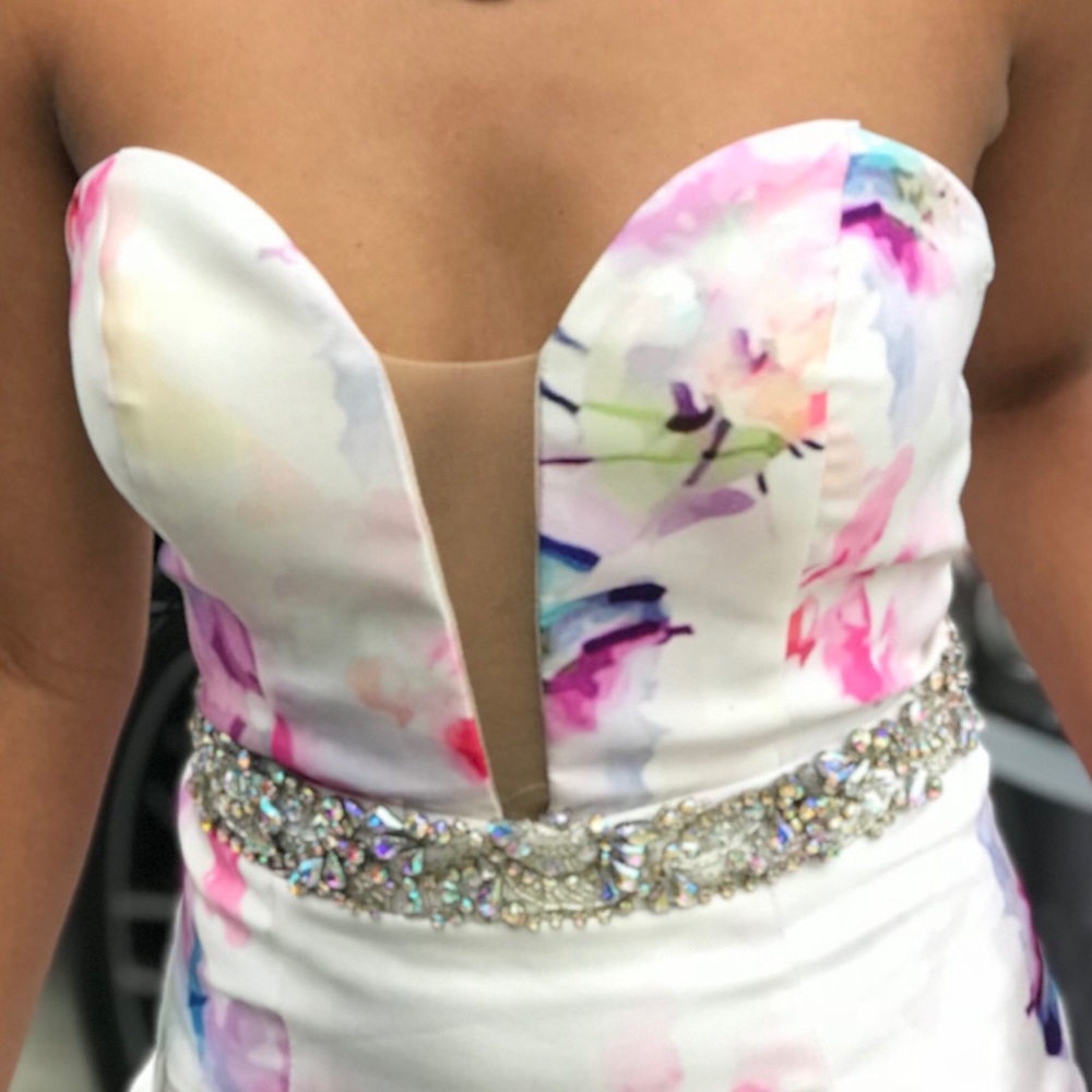 SOLD Rachele Allen floral dress - Picture 7 of 8